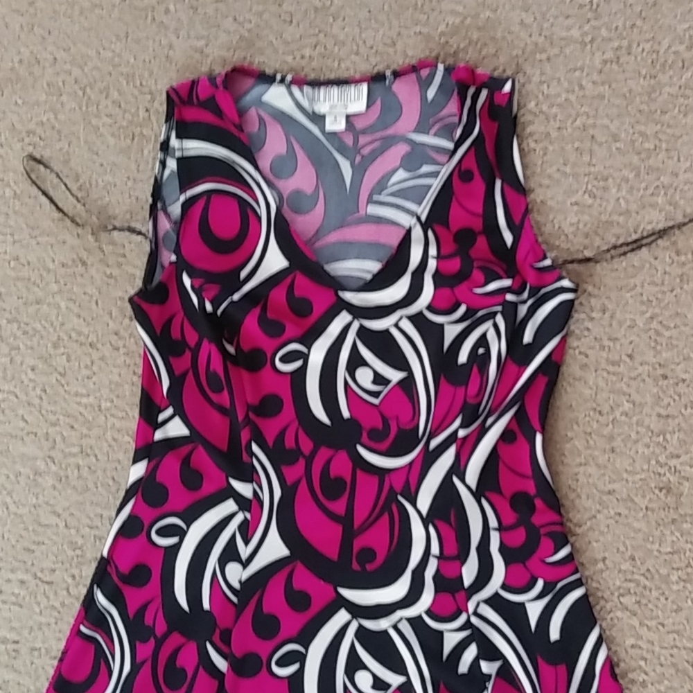 Dress - Picture 2 of 2